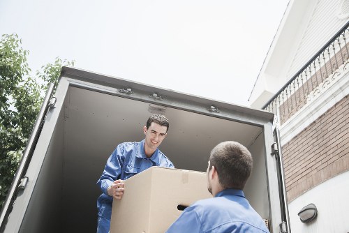 Removal vehicles serving Watford and nearby areas